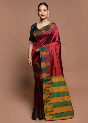 Maroon Handloom Kanjivaram Pure Silk Saree With Blouse Piece
