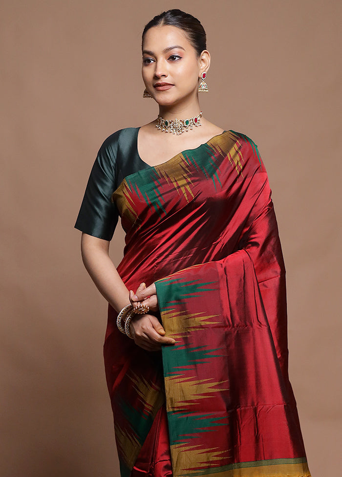 Maroon Handloom Kanjivaram Pure Silk Saree With Blouse Piece