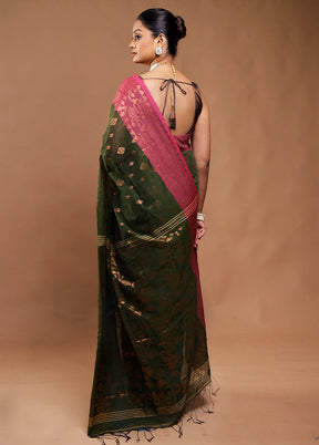 Green Cotton Saree With Blouse Piece