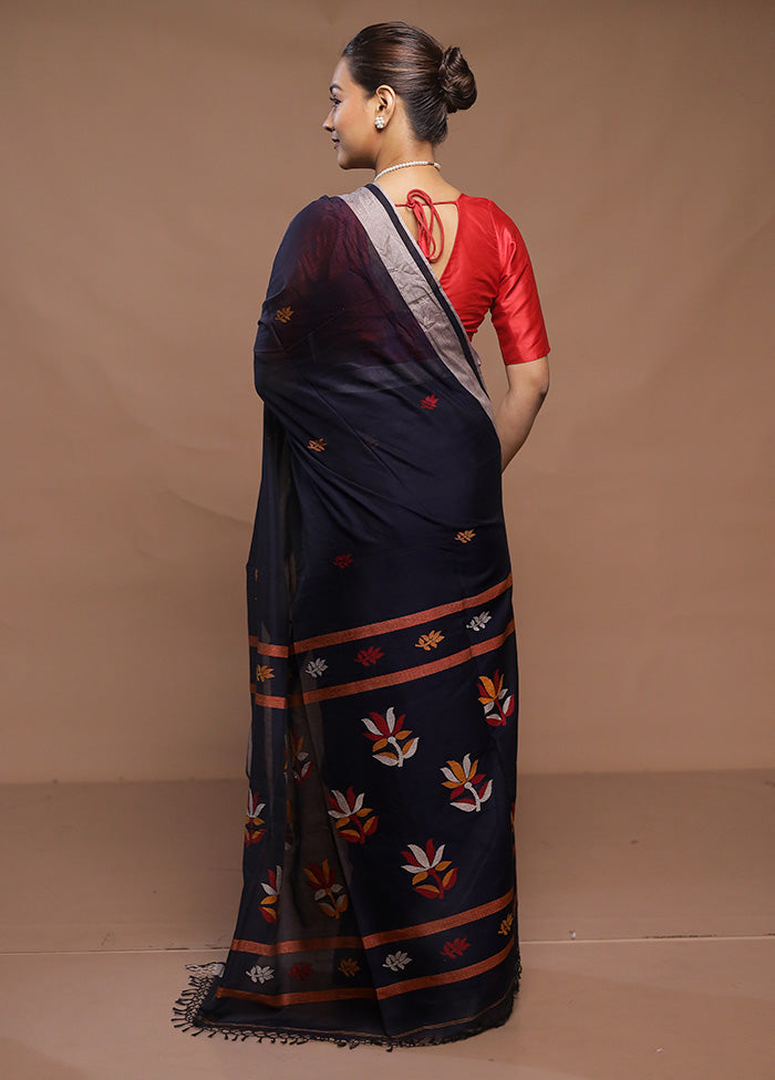 Blue Cotton Saree With Blouse Piece