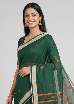 Green Khadi Cotton Saree With Blouse Piece