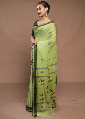 Green Cotton Saree With Blouse Piece