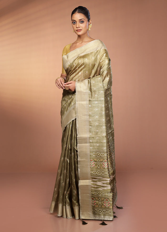 Green Dupion Silk Saree With Blouse Piece