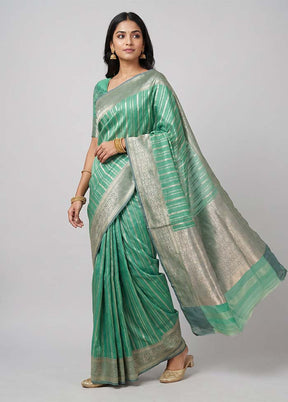Green Organza Saree With Blouse Piece