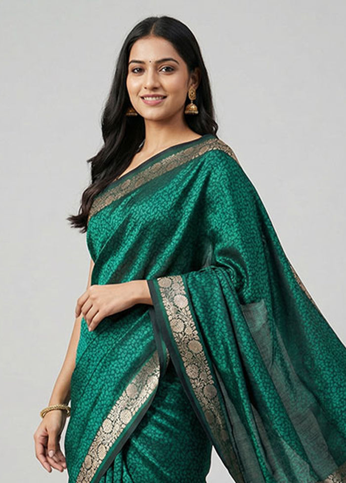 Green Tanchoi Silk Saree With Blouse Piece