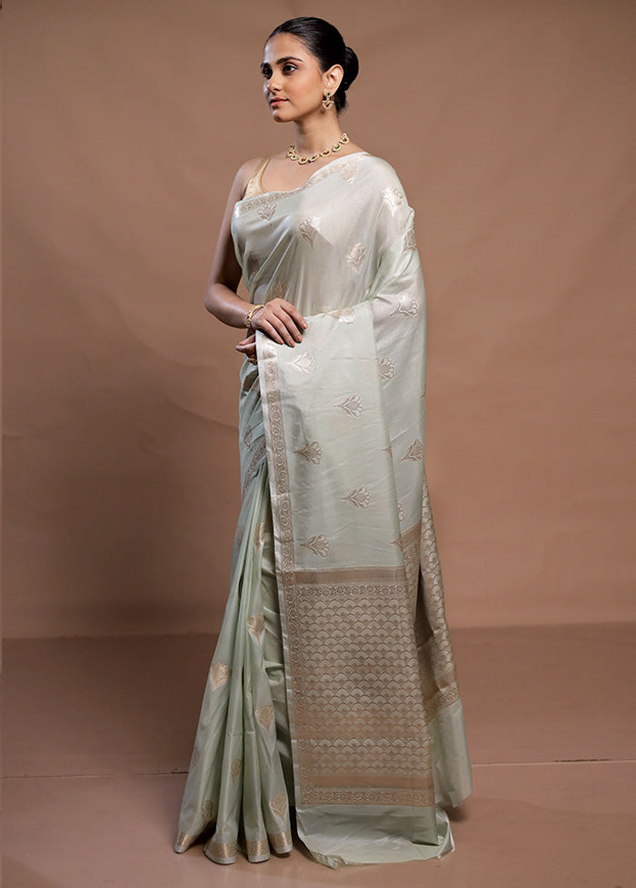 White Dupion Silk Saree With Blouse Piece