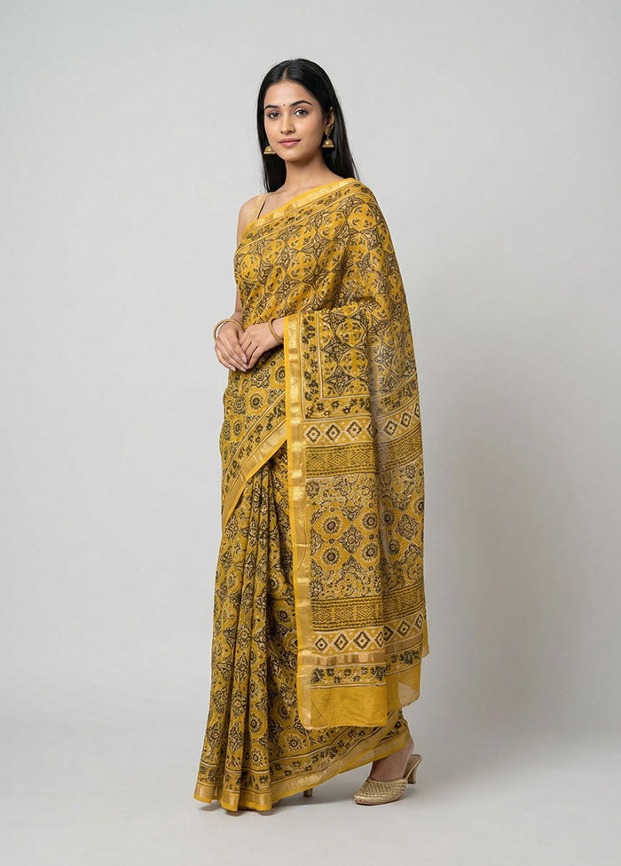 Yellow Chanderi Silk Saree With Blouse Piece