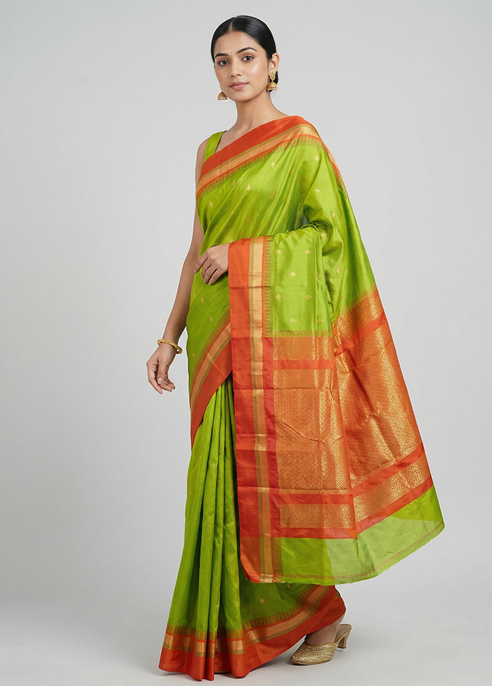 Green Kanjivaram Silk Saree With Blouse Piece