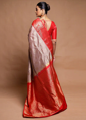 Cream Handloom Kanchipuram Pure Silk Saree With Blouse Piece
