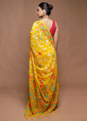 Yellow Dupion Silk Saree With Blouse Piece