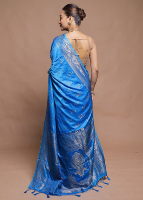 Blue Dupion Silk Saree With Blouse Piece
