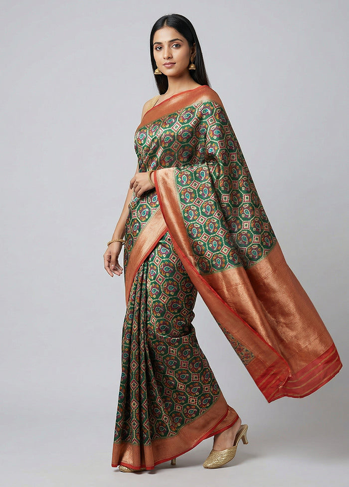 Green Dupion Silk Saree With Blouse Piece