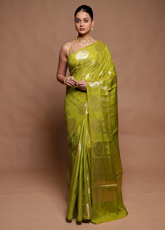 Green Dupion Silk Saree With Blouse Piece