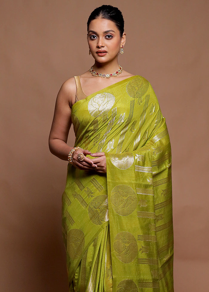 Green Dupion Silk Saree With Blouse Piece