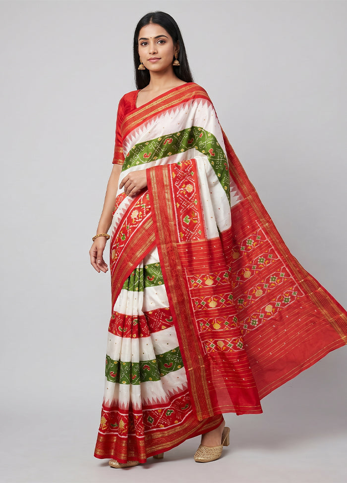 Cream Handloom Ikkat Pure Silk Saree With Blouse Piece
