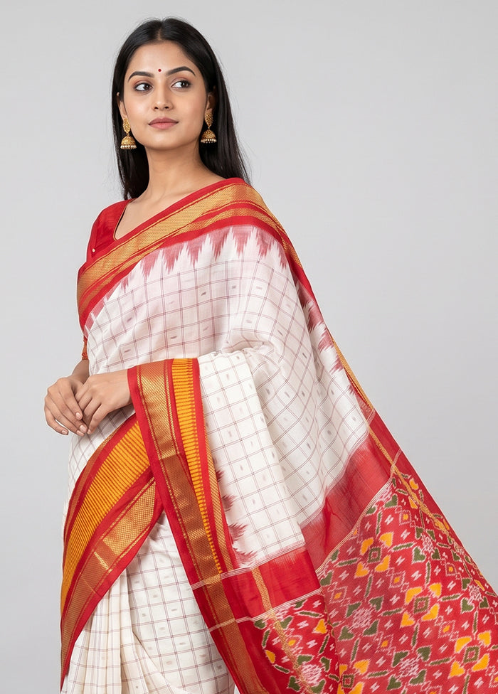 Cream Handloom Ikkat Pure Silk Saree With Blouse Piece