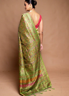 Green Dupion Silk Saree With Blouse Piece