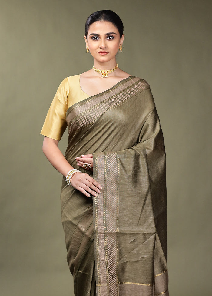 Cream Tussar Silk Saree With Blouse Piece