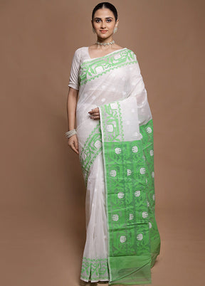 White Tant Jamdani Saree Without Blouse Piece