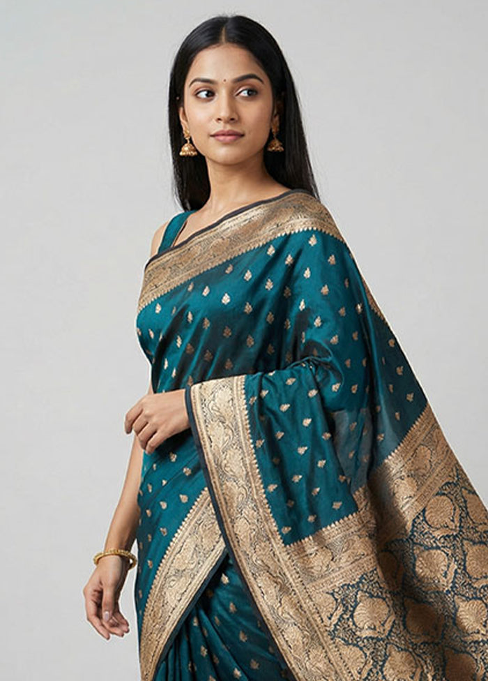 Green Banarasi Silk Saree With Blouse Piece