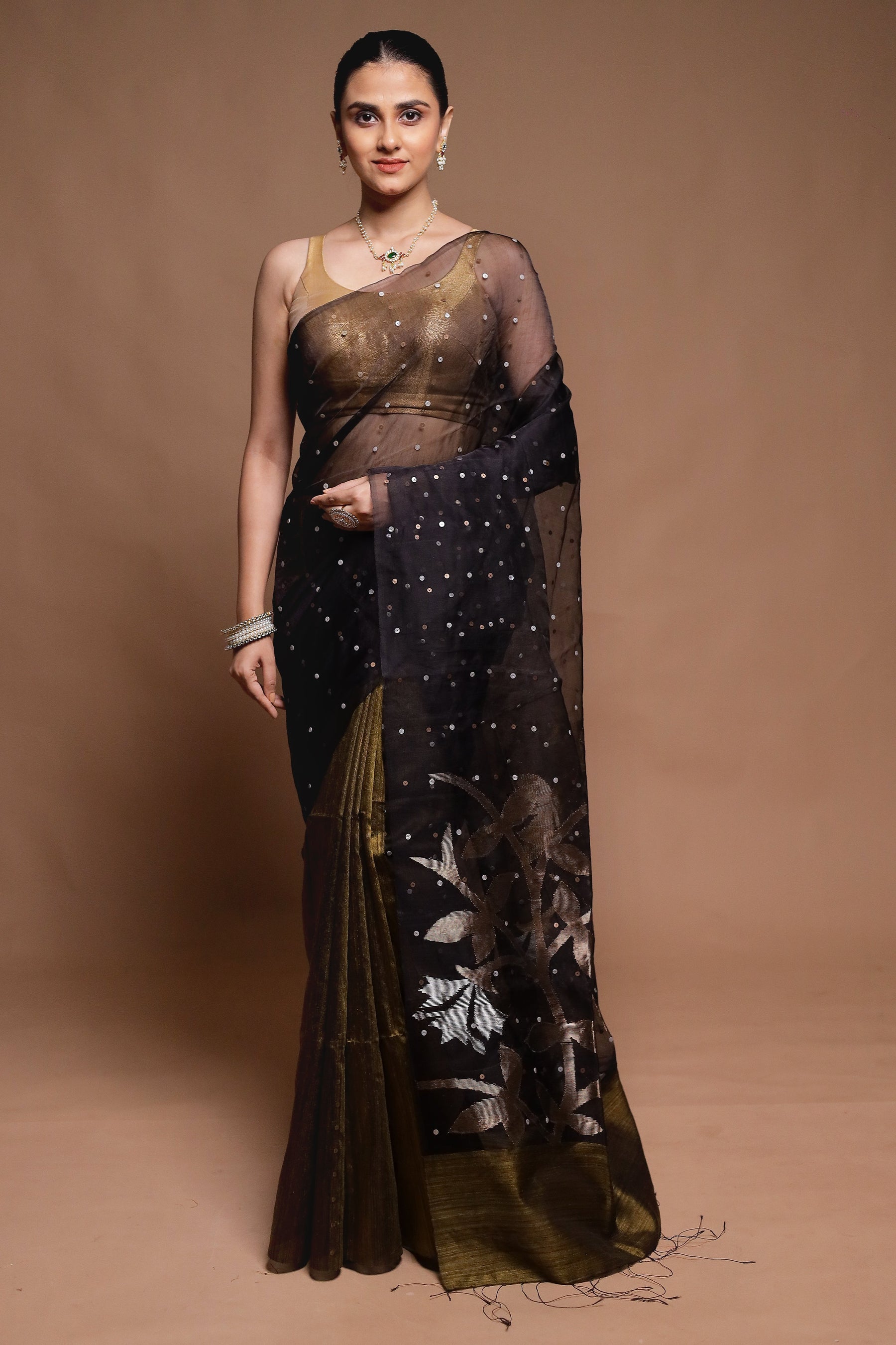 Black Handloom Matka Pure Silk Saree With Blouse Piece
