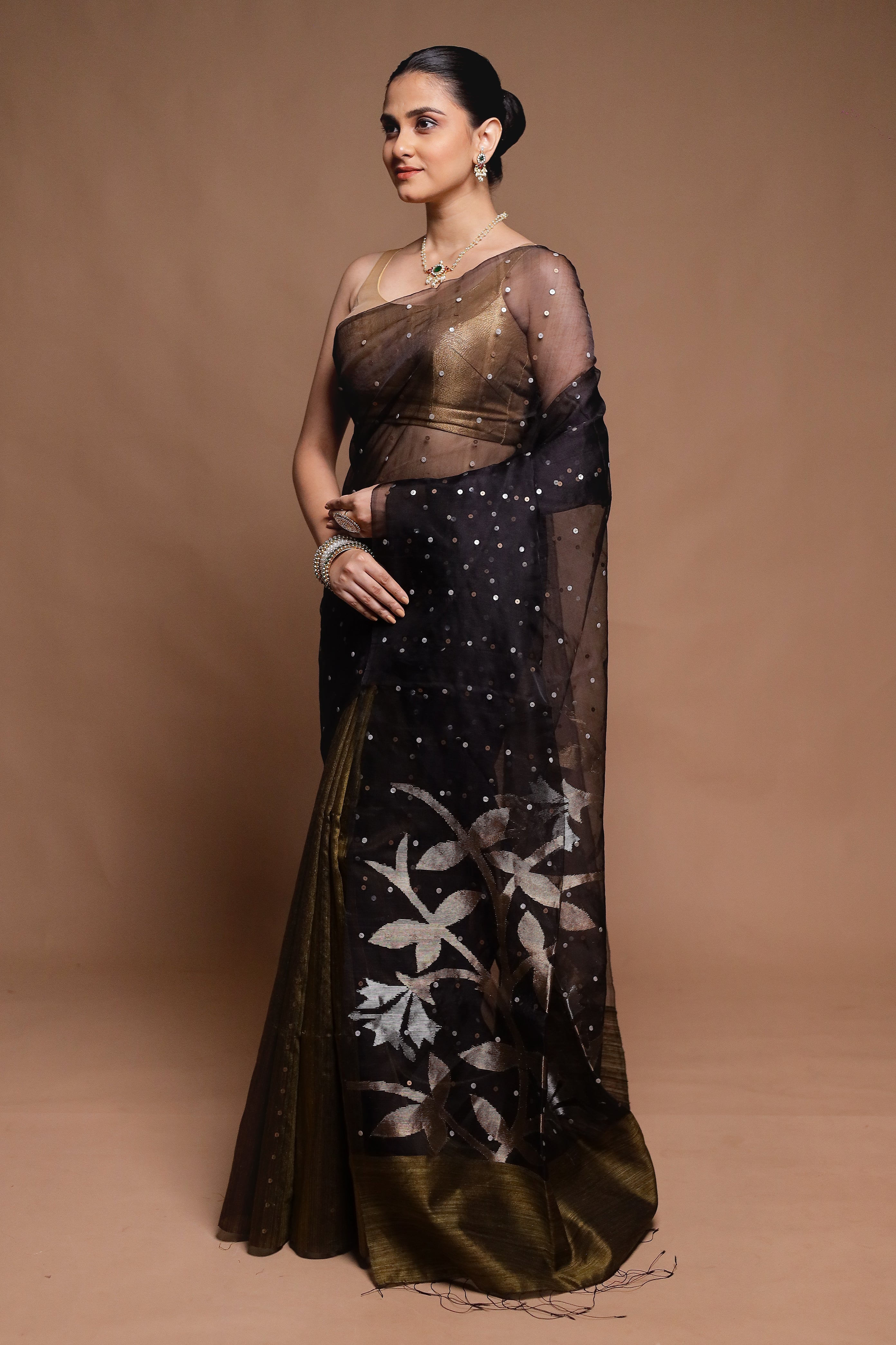 Black Handloom Matka Pure Silk Saree With Blouse Piece