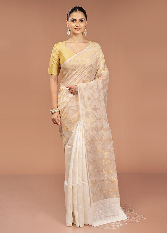 White Handloom Matka Pure Silk Saree With Blouse Piece