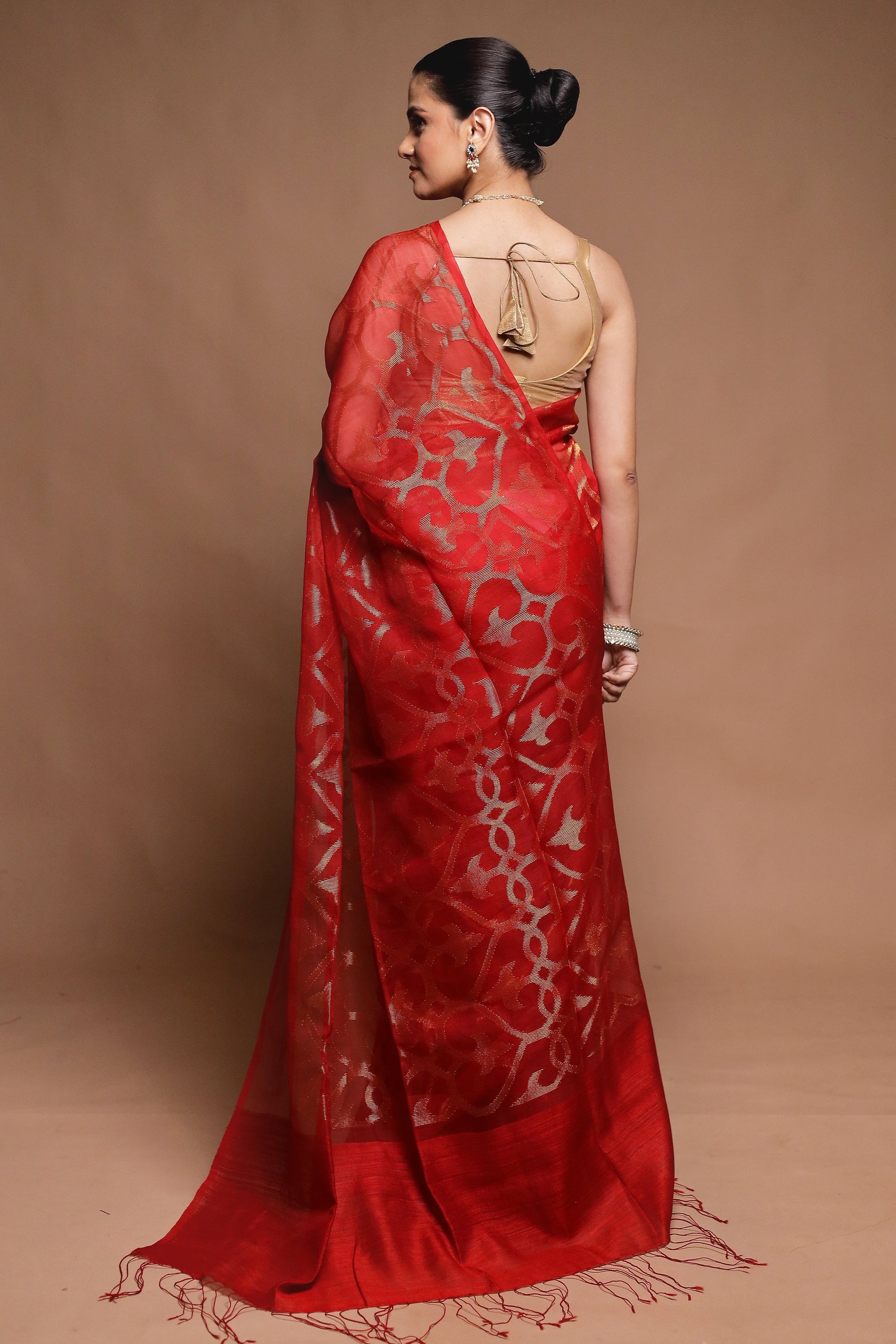Red Handloom Matka Pure Silk Saree With Blouse Piece