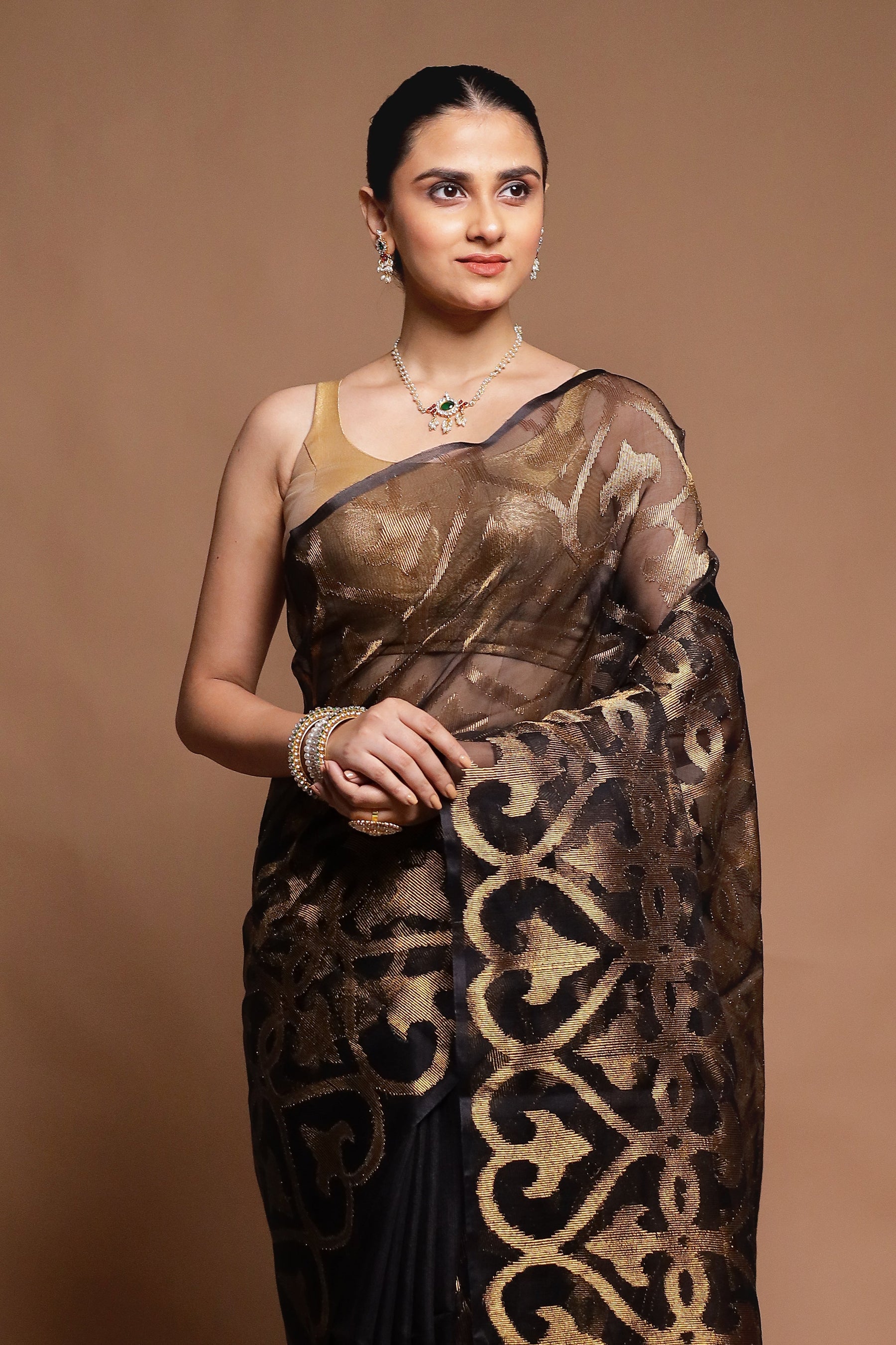 Black Handloom Matka Pure Silk Saree With Blouse Piece