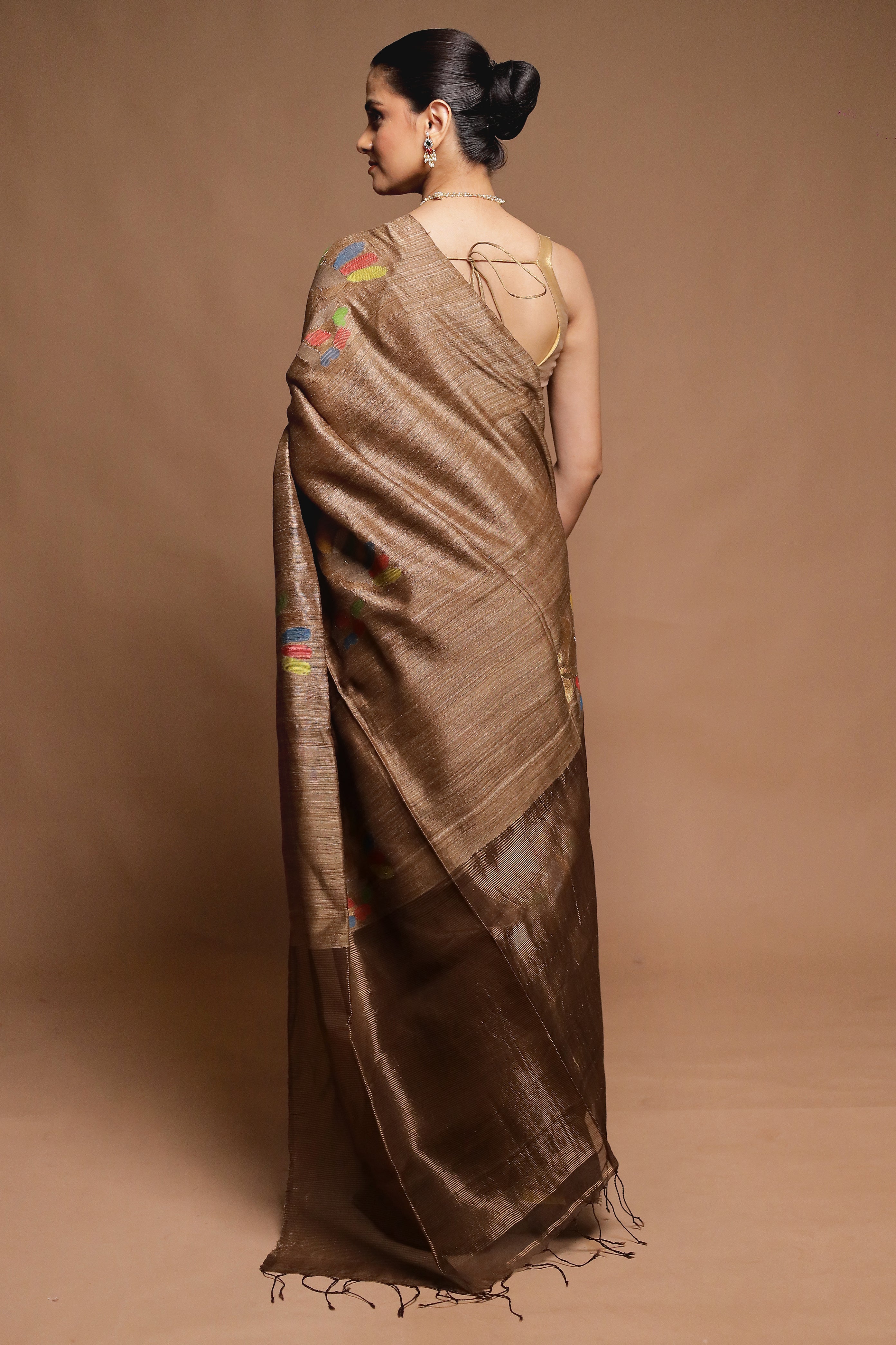 Cream Handloom Matka Pure Silk Saree With Blouse Piece