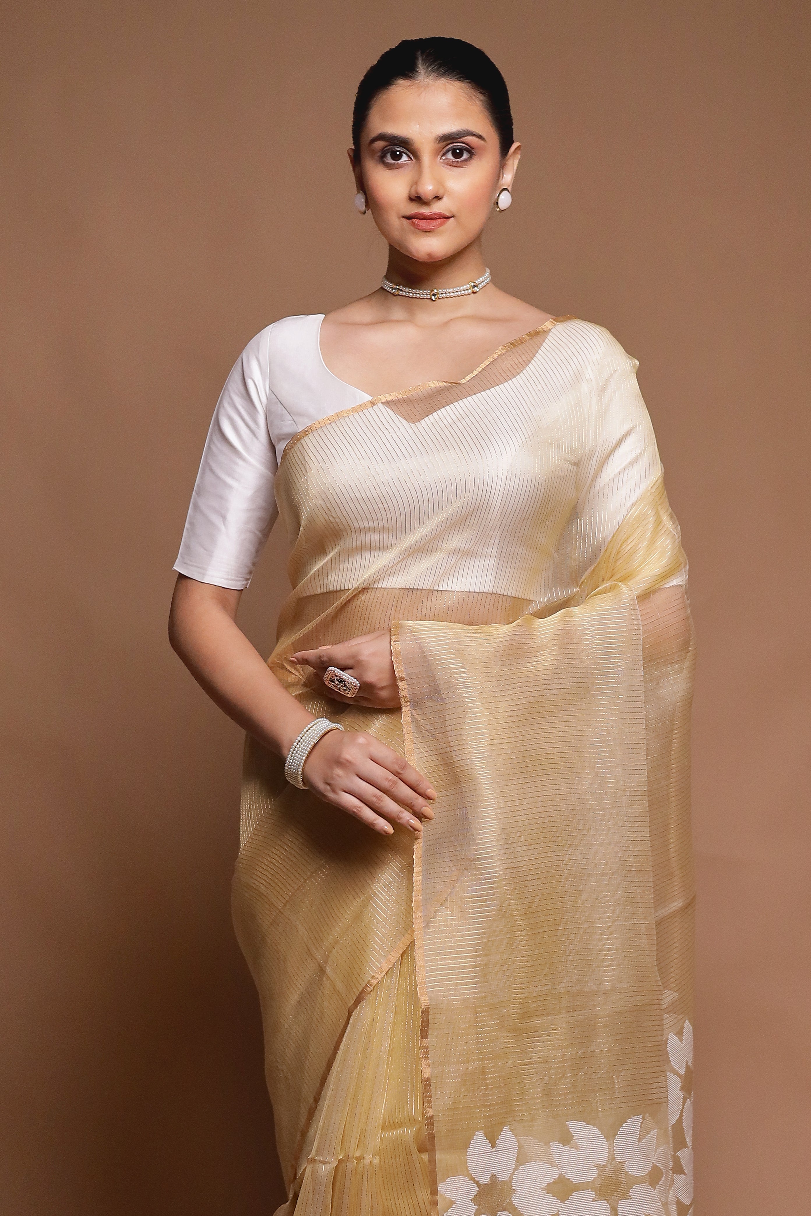 Cream Handloom Matka Pure Silk Saree With Blouse Piece