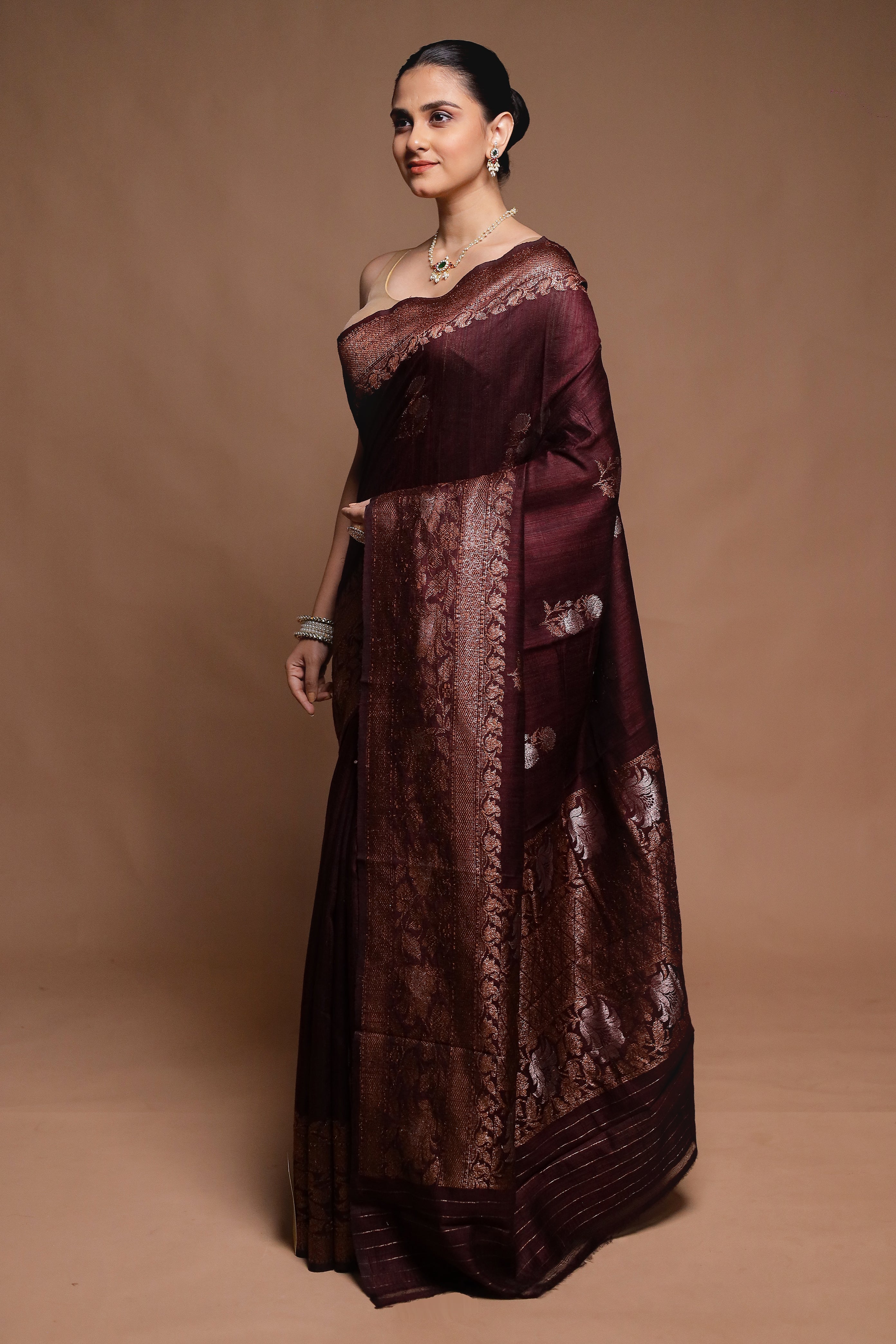 Maroon Handloom Tussar Pure Silk Saree With Blouse Piece