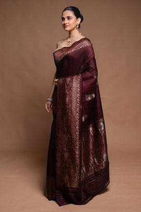 Maroon Handloom Tussar Pure Silk Saree With Blouse Piece
