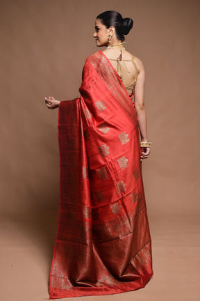 Red Handloom Tussar Pure Silk Saree With Blouse Piece