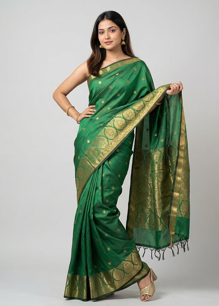 Green Kanjivaram Silk Saree With Blouse Piece