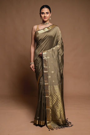 Grey Kanjivaram Silk Saree With Blouse Piece