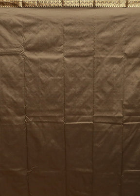Grey Kanjivaram Silk Saree With Blouse Piece