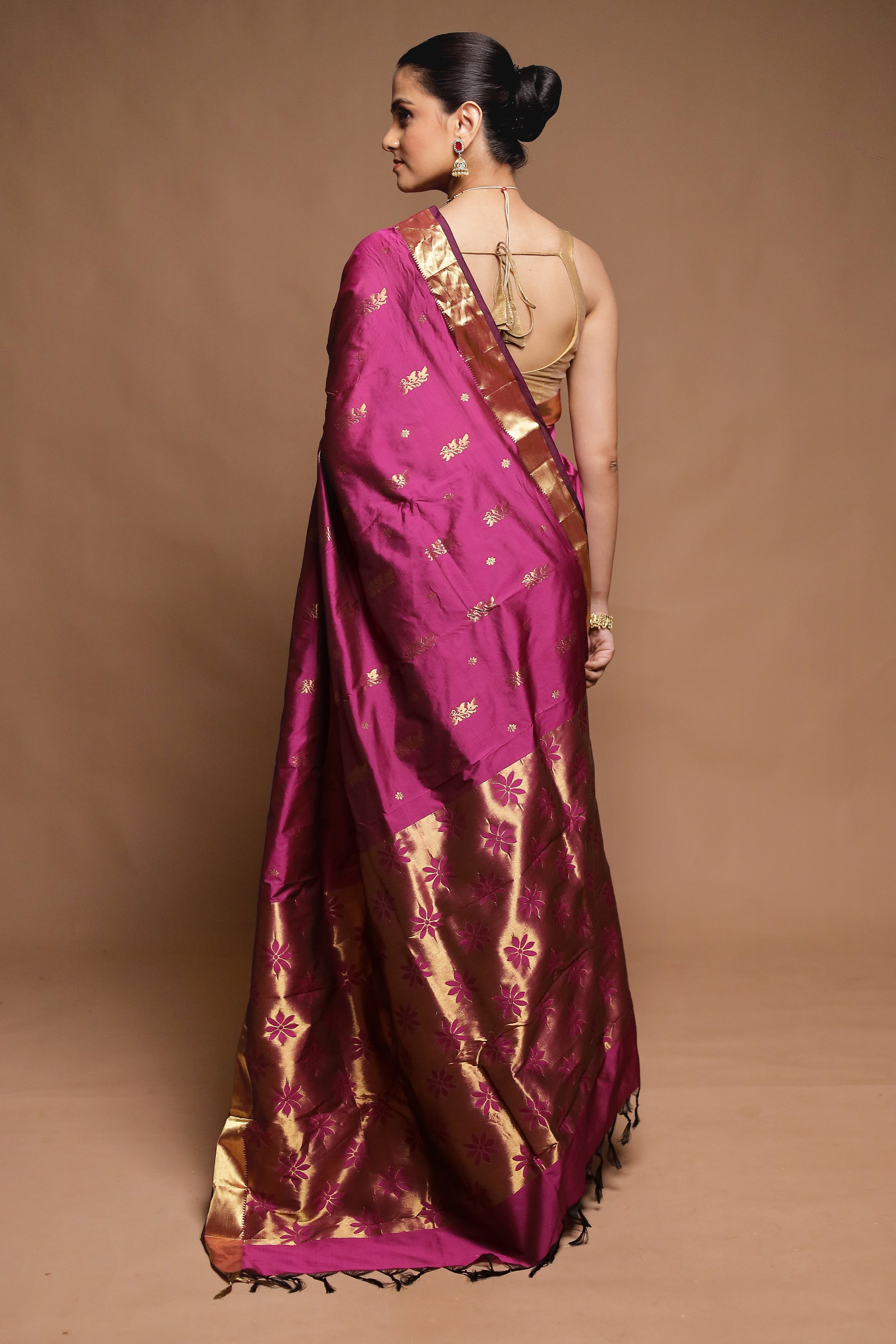 Pink Kanjivaram Silk Saree With Blouse Piece