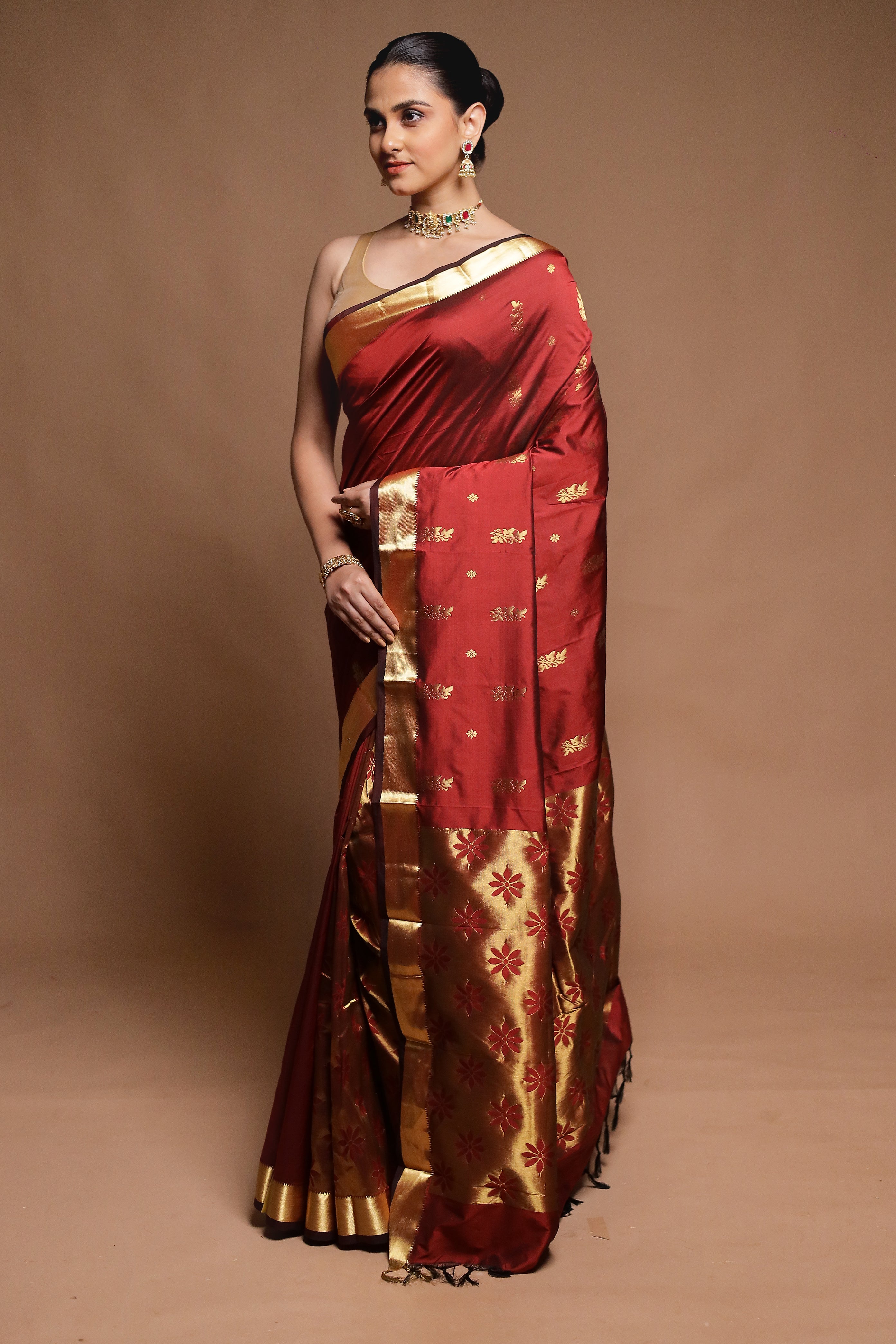 Brown Kanjivaram Silk Saree With Blouse Piece