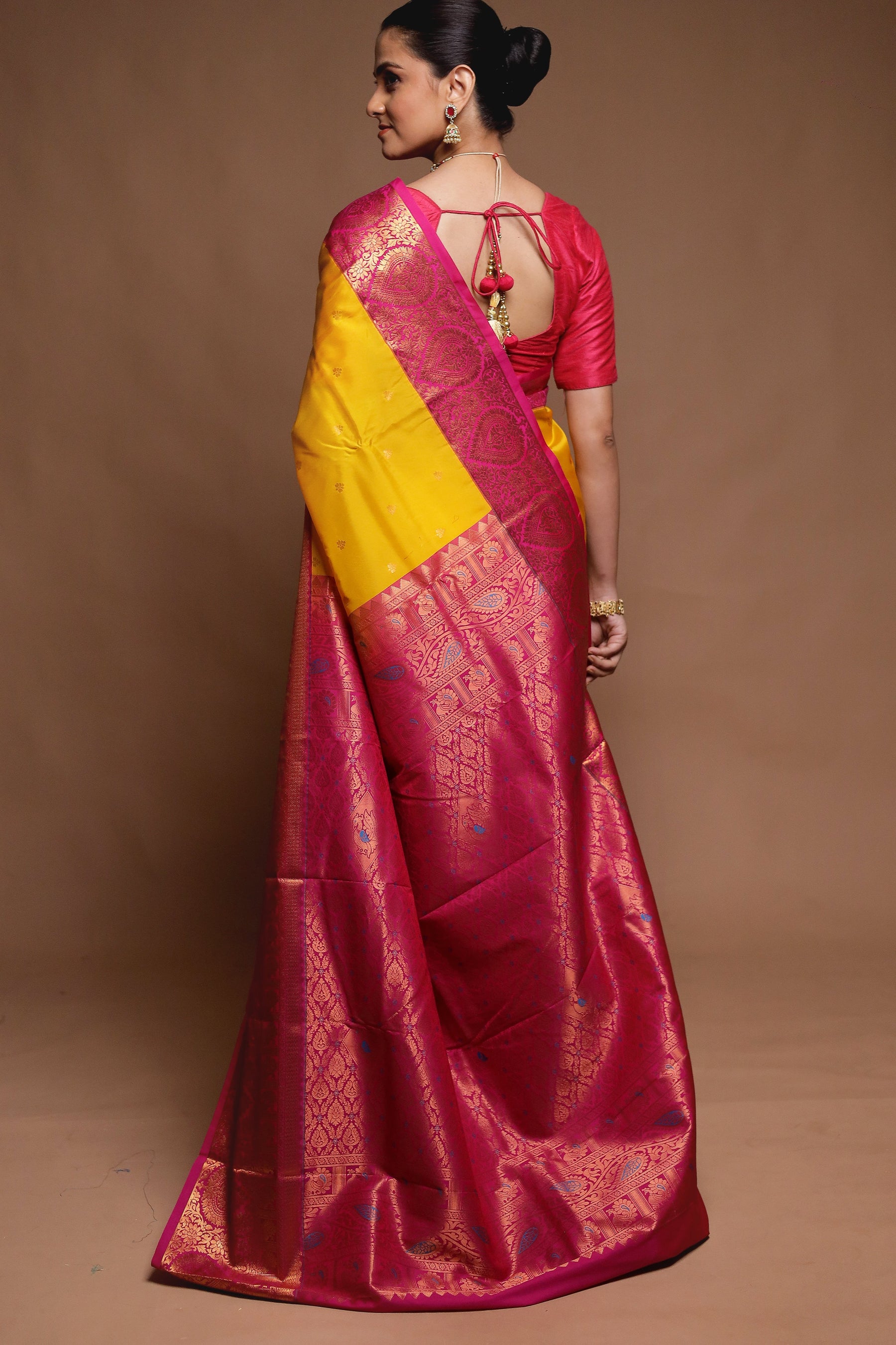Yellow Kanjivaram Silk Saree With Blouse Piece