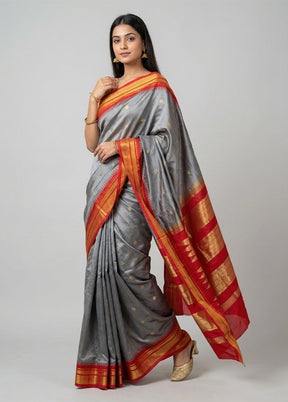 Grey Kanjivaram Silk Saree With Blouse Piece