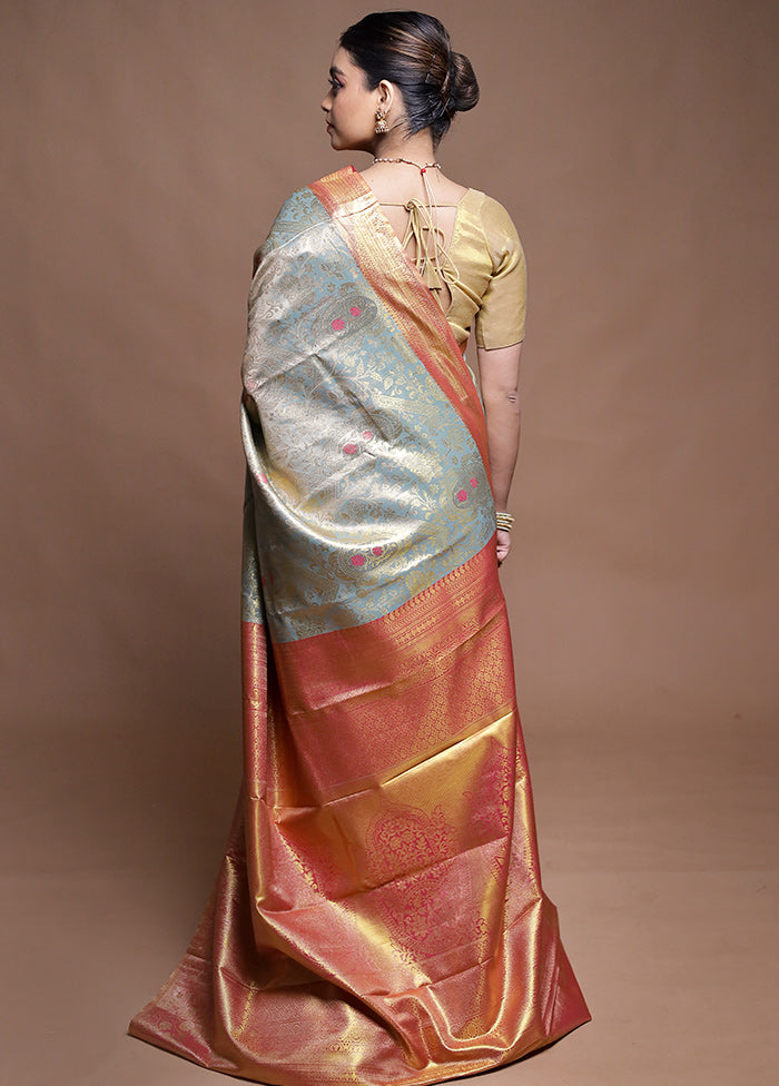 Green Kanjivaram Silk Saree With Blouse Piece