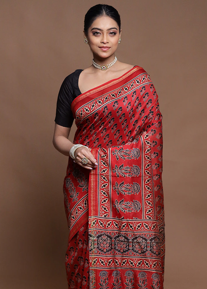 Red Chanderi Cotton Saree With Blouse Piece