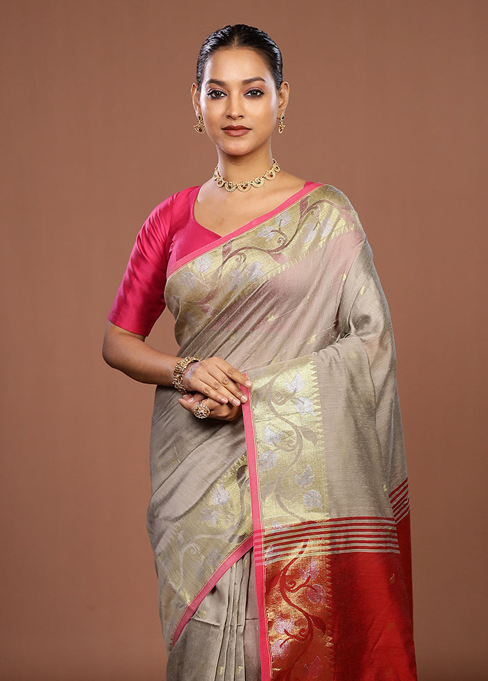 Pink Khadi Cotton Saree With Blouse Piece