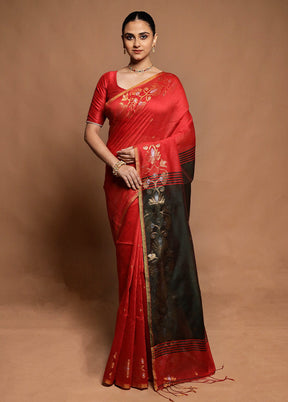 Green Cotton Saree With Blouse Piece