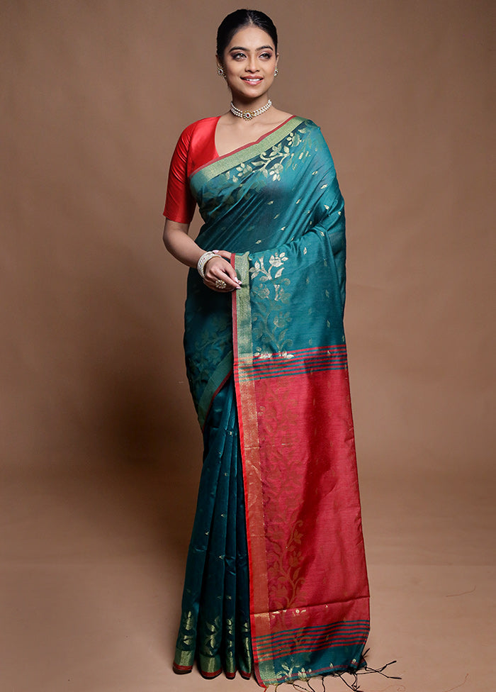 Green Cotton Saree With Blouse Piece