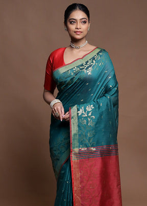 Green Cotton Saree With Blouse Piece