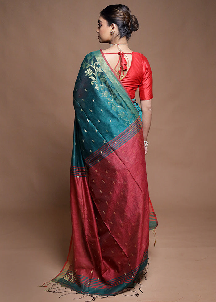 Green Cotton Saree With Blouse Piece