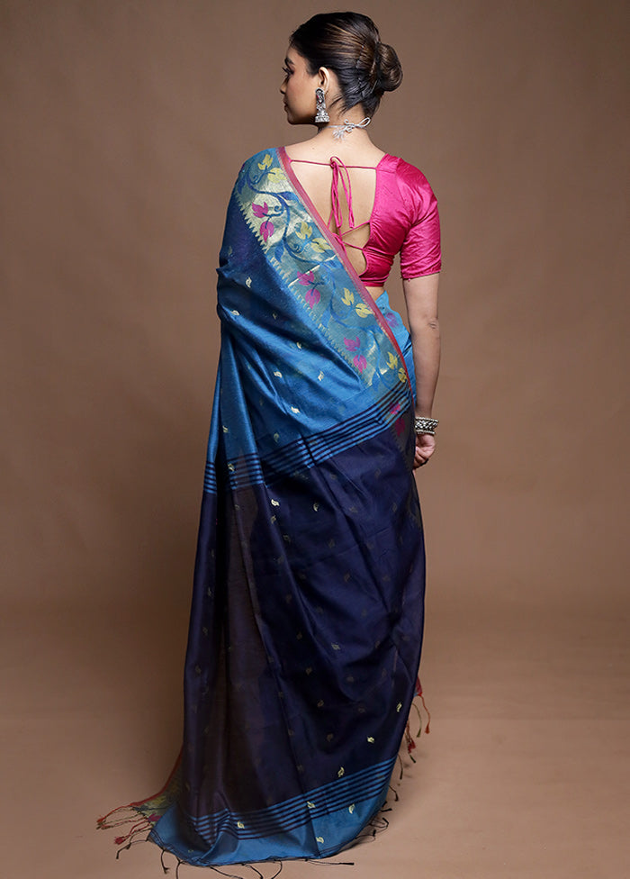 Blue Cotton Saree With Blouse Piece