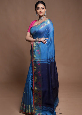 Blue Cotton Saree With Blouse Piece